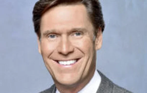 Lee Cowan