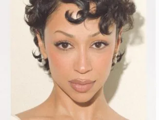 Liza Koshy Image