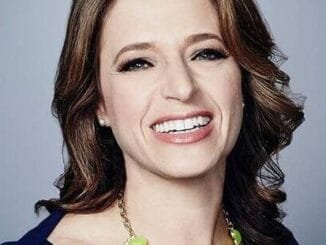 Elizabeth Cohen Photo