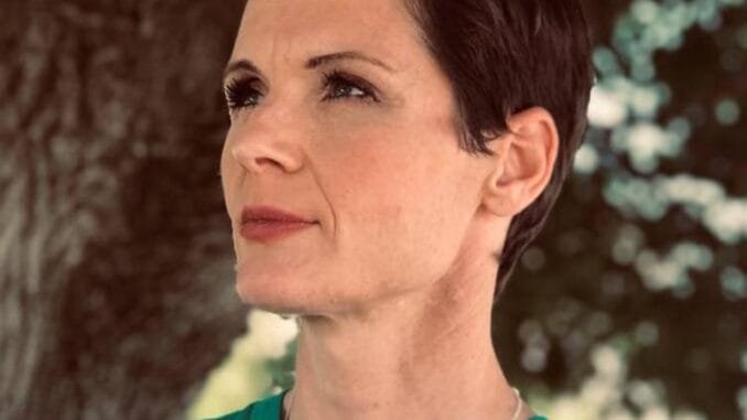 Tara Campbell Photo